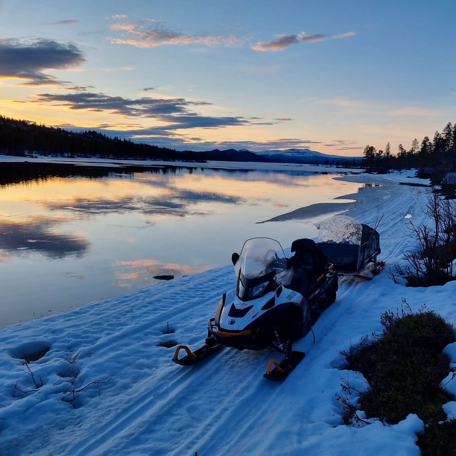 Arctic Wilderness Expedition Kiruna, Swedish Lapland